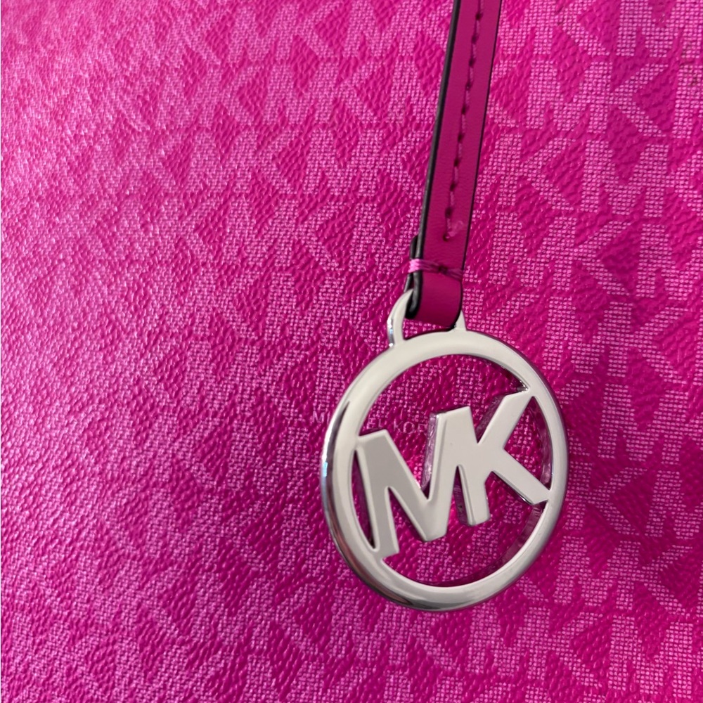 Michael Kors Jet Set Large Signature Logo Shoulder Bag
 Pink - Picture 3 of 16